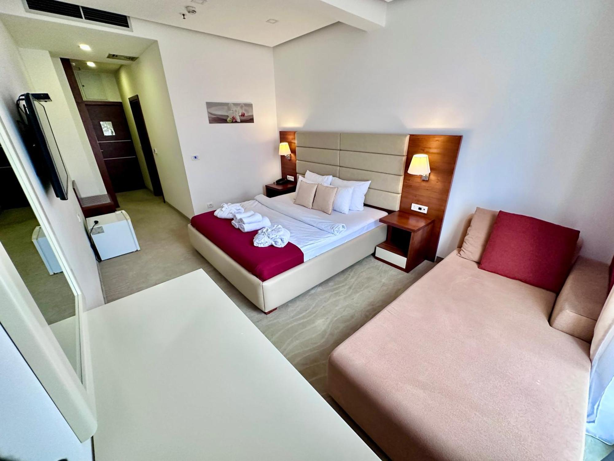 Hotel Porto Sole Sutomore Zimmer foto