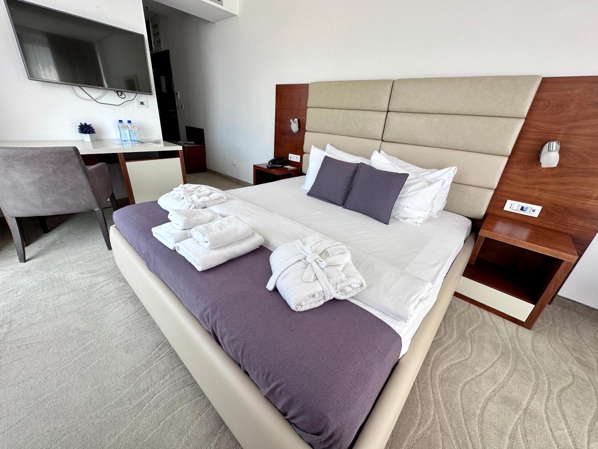 Hotel Porto Sole Sutomore Zimmer foto