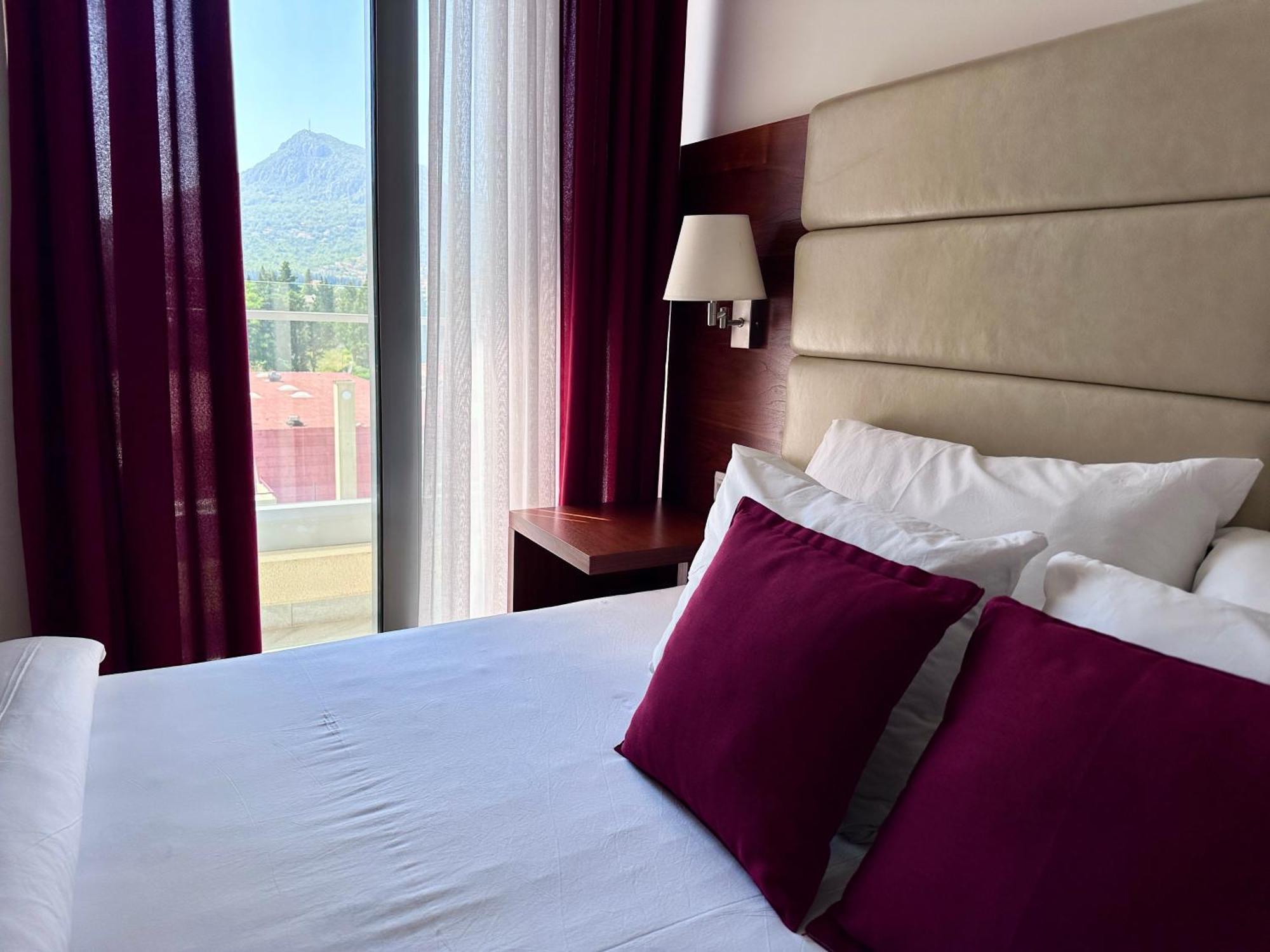 Hotel Porto Sole Sutomore Zimmer foto